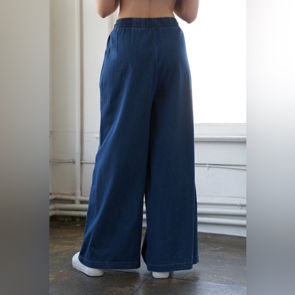 Flying Tomato - NWT - Creating Memories Denim Wide-Leg Pant - Sizes: S, M, & L - Picture 4 of 6